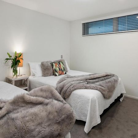 Pohutukawa Apartment Пиктън Екстериор снимка