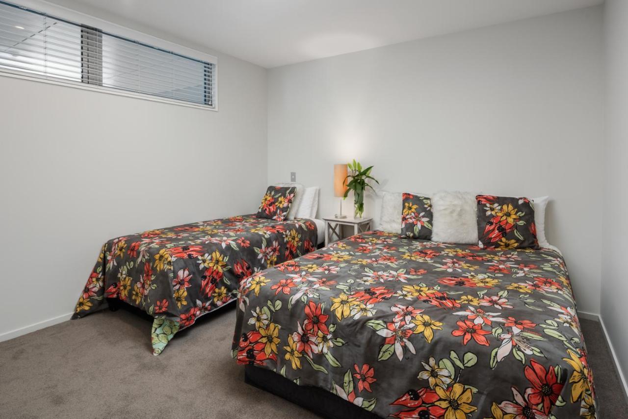 Pohutukawa Apartment Пиктън Екстериор снимка