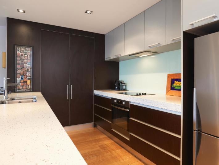Pohutukawa Apartment Пиктън Екстериор снимка